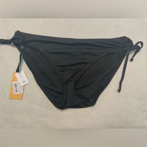 Brand new no tags Kona Sol size large swim bottom never worn, the with tags sold
